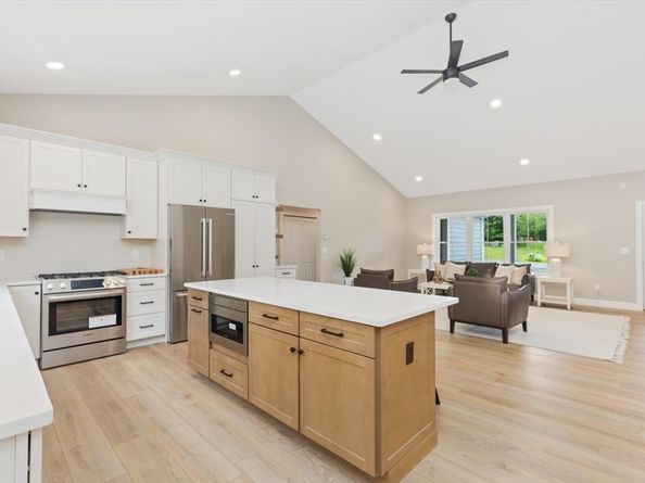 25-2 Sunset Road, Westminster MA 01473