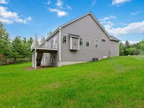 25-2 Sunset Road, Westminster MA 01473