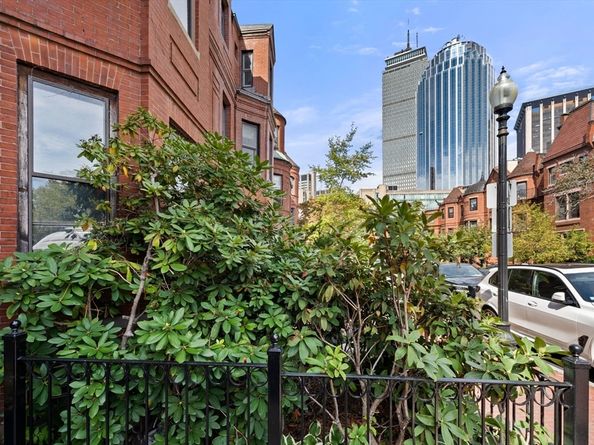 234 W Newton St 1, Boston MA 02116