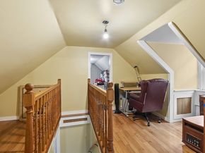 16 N Main St, West Boylston MA 01583