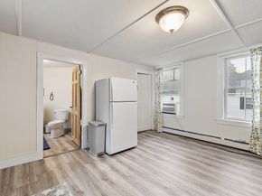 16 N Main St, West Boylston MA 01583
