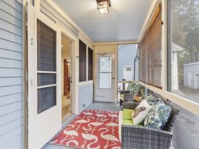 16 N Main St, West Boylston MA 01583