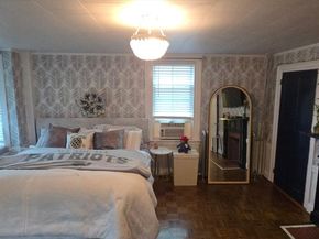 16 N Main St, West Boylston MA 01583
