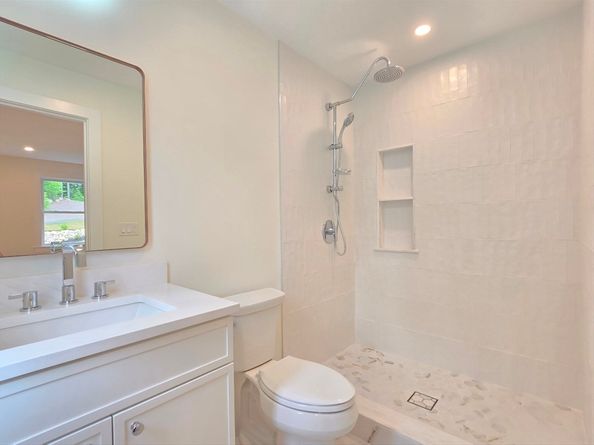 3 Danforth Drive, Holliston MA 01746