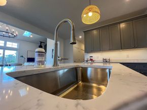 138 Mantell Rd, Uxbridge MA 01569