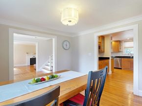 25 Allen Ave, Newton MA 02468