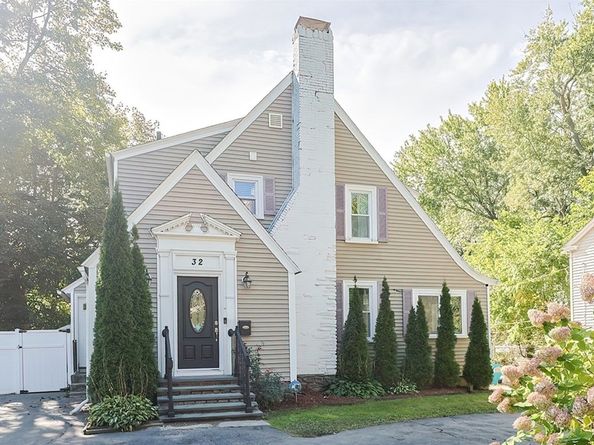 32 Melrose Street, Worcester MA 01605