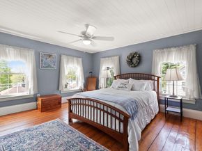 291 Plimpton St, Walpole MA 02081