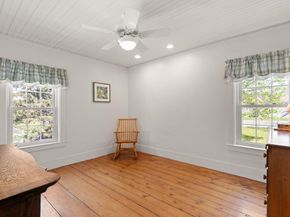 291 Plimpton St, Walpole MA 02081