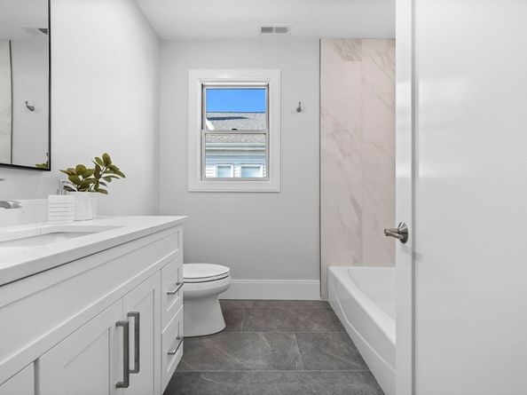 39-41 Bonner Avenue PH, Medford MA 02155