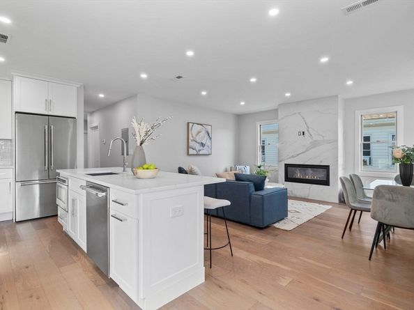 39-41 Bonner Avenue PH, Medford MA 02155