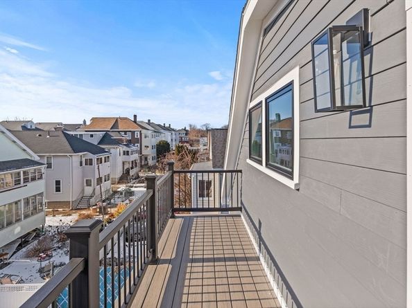 39-41 Bonner Avenue PH, Medford MA 02155