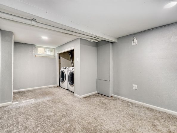 235 Curve St, Dedham MA 02026