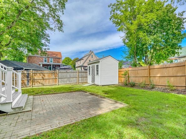 235 Curve St, Dedham MA 02026
