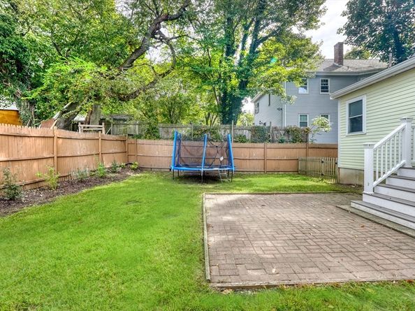 235 Curve St, Dedham MA 02026