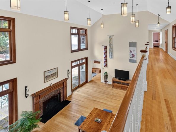 44 Baker Bridge Rd, Lincoln MA 01773
