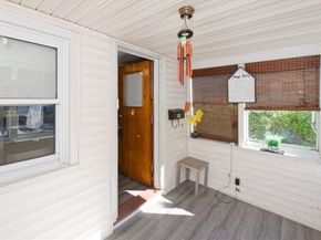121 Pilgrim Ave, Worcester MA 01604