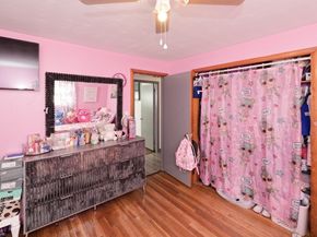 121 Pilgrim Ave, Worcester MA 01604