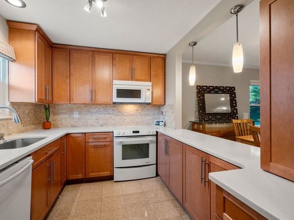 2259 Commonwealth Ave. 2259, Newton MA 02466