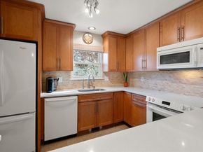 2259 Commonwealth Ave. 2259, Newton MA 02466
