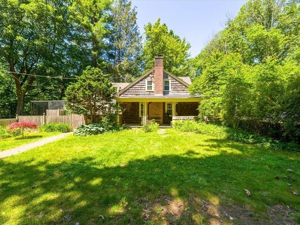 9 Ball Hill Rd, Princeton MA 01541