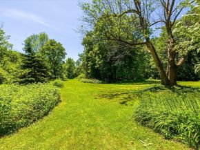 9 Ball Hill Rd, Princeton MA 01541