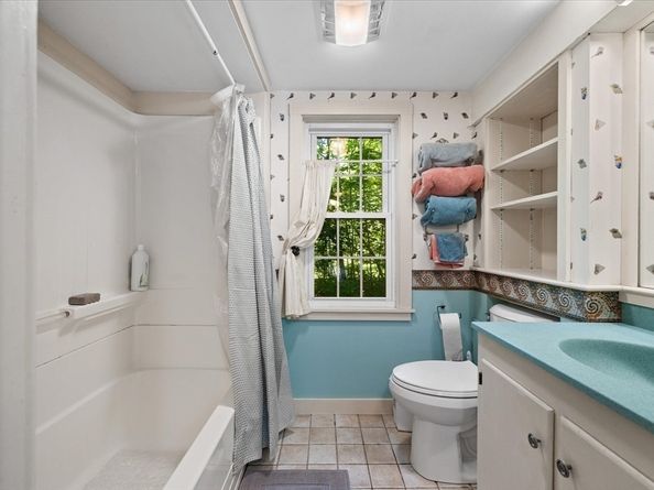 9 Ball Hill Rd, Princeton MA 01541