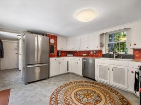 9 Ball Hill Rd, Princeton MA 01541