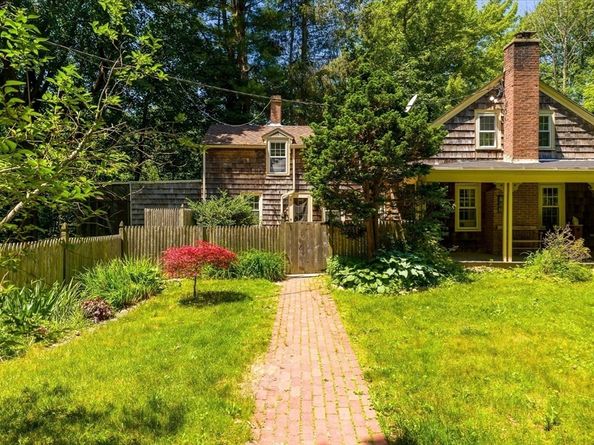 9 Ball Hill Rd, Princeton MA 01541