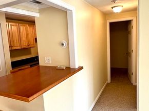103 Grove St 337, Rockland MA 02370