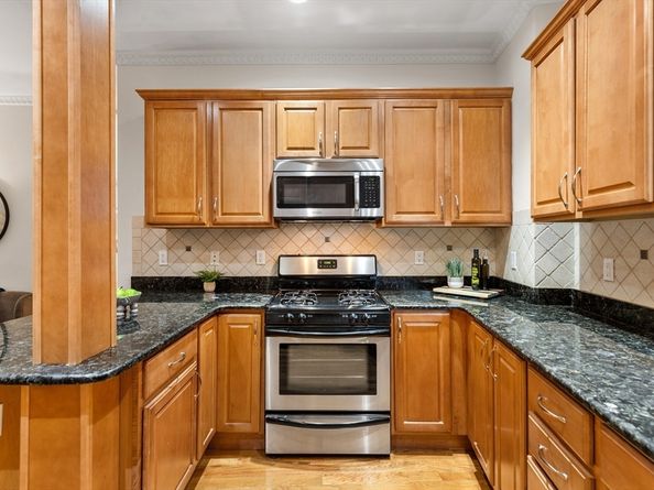 159 Harvard Street 1R, Medford MA 02155