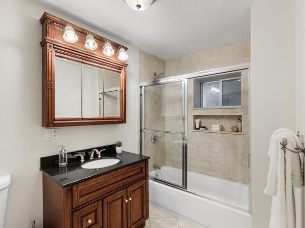 159 Harvard Street 1R, Medford MA 02155