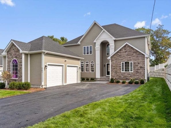 241 Lake Ave, Worcester MA 01604