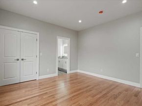 241 Lake Ave, Worcester MA 01604