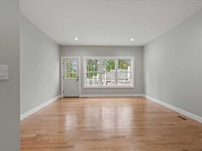 241 Lake Ave, Worcester MA 01604