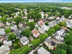 24 Park St, Wakefield MA 01880