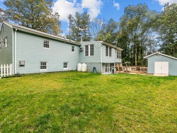 170 Shepard Road, Sturbridge MA 01566