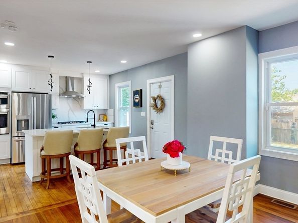 79 Kinsley, Stoughton MA 02072