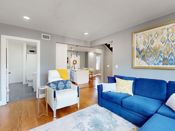 79 Kinsley, Stoughton MA 02072