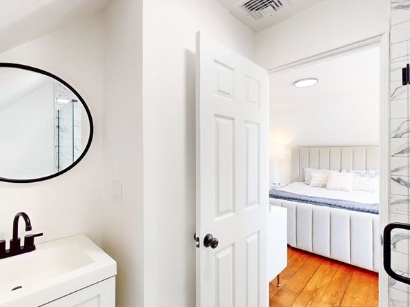 79 Kinsley, Stoughton MA 02072
