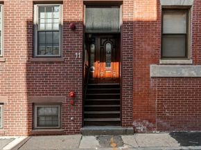 11 Wiget St 114, Boston MA 02113