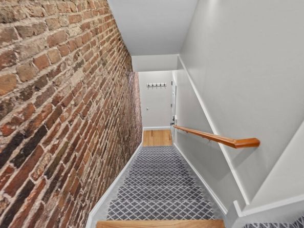11 Wiget St 114, Boston MA 02113