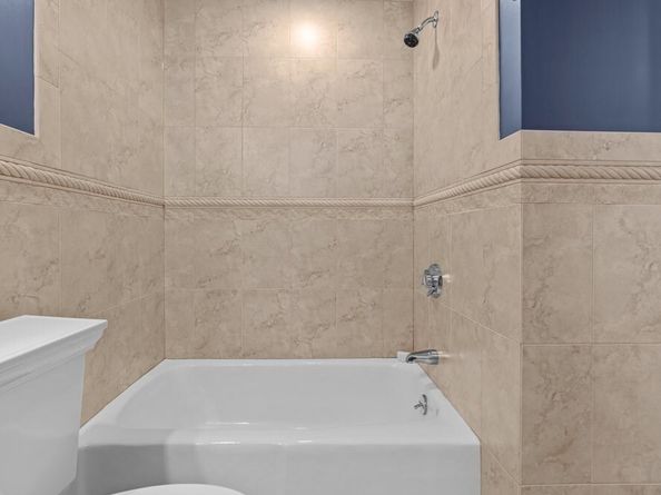 11 Wiget St 114, Boston MA 02113