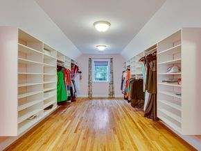 14 Nassau Drive, Winchester MA 01890