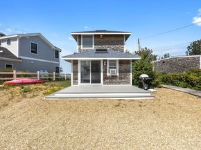 163 Old Point Rd, Newburyport MA 01950
