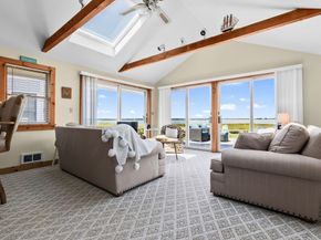 163 Old Point Rd, Newburyport MA 01950