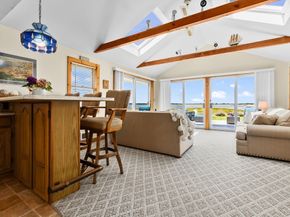 163 Old Point Rd, Newburyport MA 01950