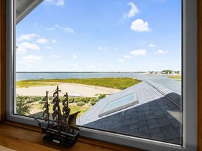 163 Old Point Rd, Newburyport MA 01950