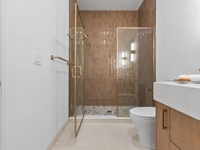 1114 Beacon St. 111, Newton MA 02461