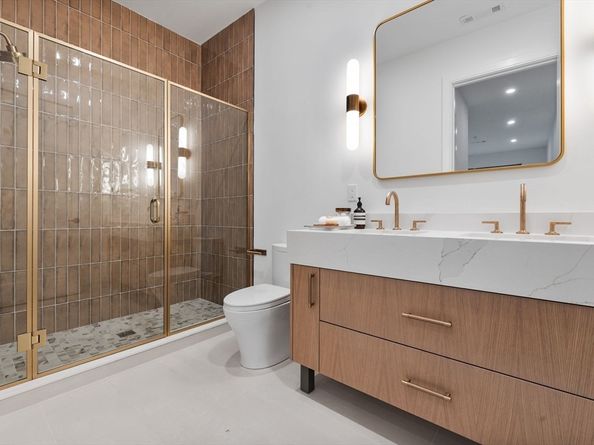 1114 Beacon St. 111, Newton MA 02461